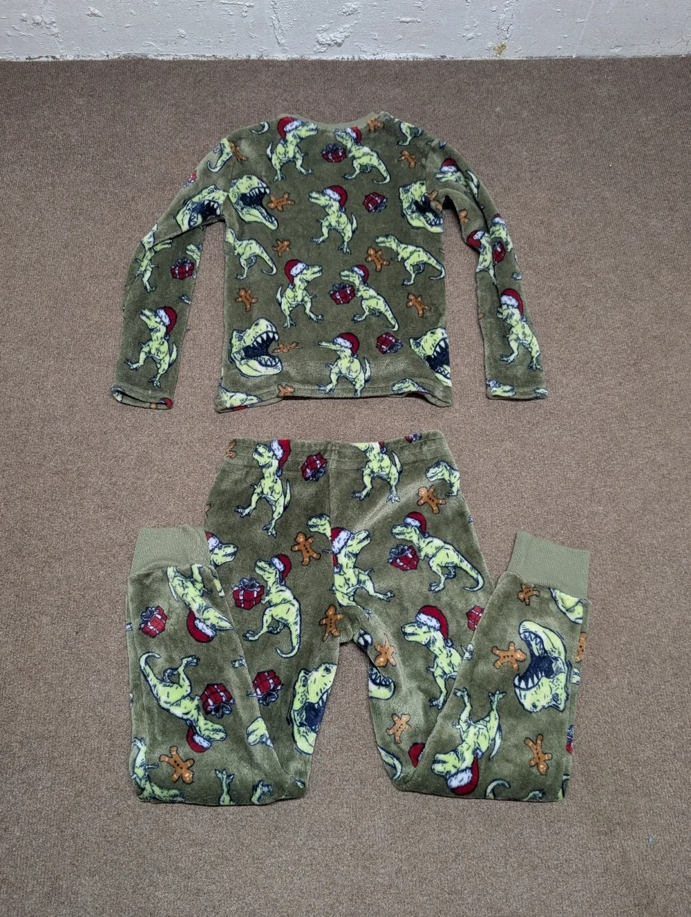 Christmas Dinosaur Cat & Jack Green Holiday Fleece Pajamas (Boys Large (10/12))